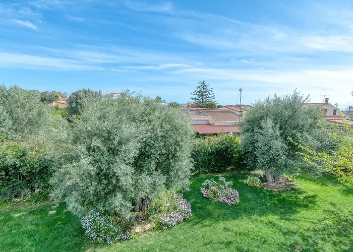 La Casa Degli Ulivi Appartamento In Villa Con Patio